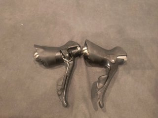 Manetas Shimano Ultegra ST6800 11v