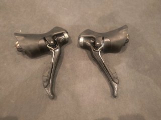 Manetas Shimano Ultegra ST6800 11v