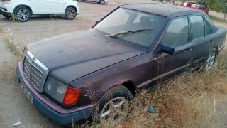 Mercedes-Benz Clase E 1993