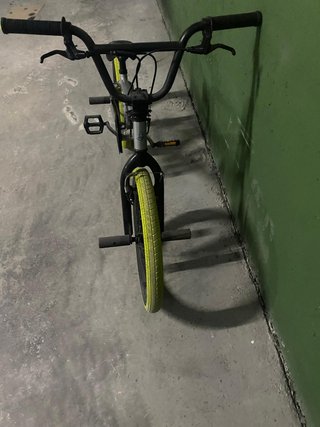 Bicicleta BMX Wipe fluor - Precio negociable