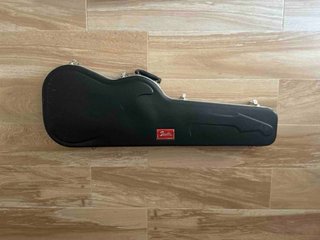 FENDER STRATOCASTER 2002