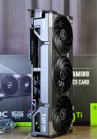 ASUS RTX 5070 Ti TUF Gaming OC