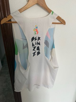 Camiseta Nike Aeroswift Berlin Talla L
