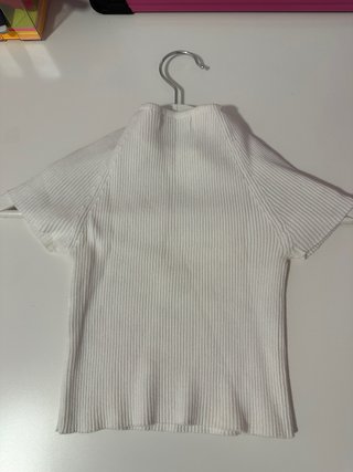 Top blanco talla XS