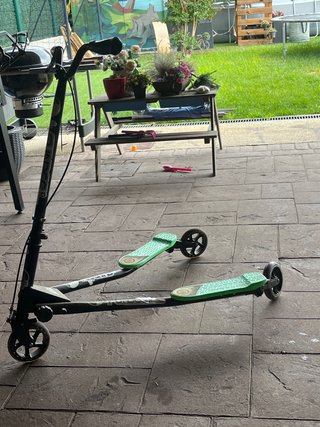 Patinete 3 ruedas verde