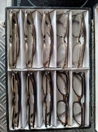 Estuche de gafas de óptica