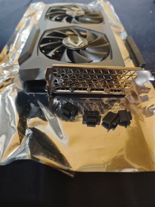 ZOTAC GAMING GeForce RTX 3070 Twin Edge OC