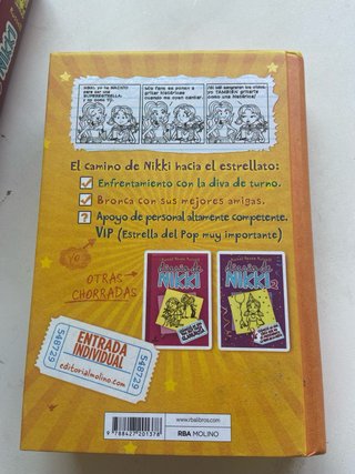 Diario de Nikki 1: Crónicas de una vida muy poc...