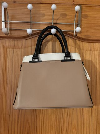 Bolso Parfois Beige y Blanco