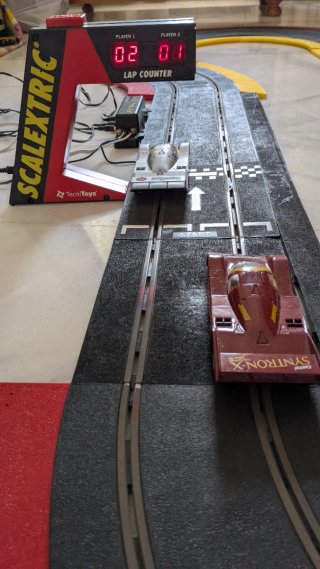 Circuito Scalextric y otro compatible Superslot