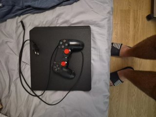 Consola PS4 Negra + Mando