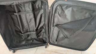 Maleta Cabina Roncato 2 Ruedas Negra