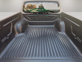 Mitsubishi L200 D/C 220 DI-D M-Pro