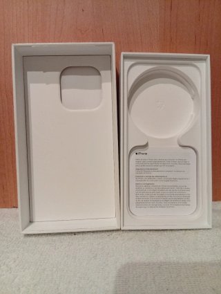 Caja IPHONE 15 PRO
