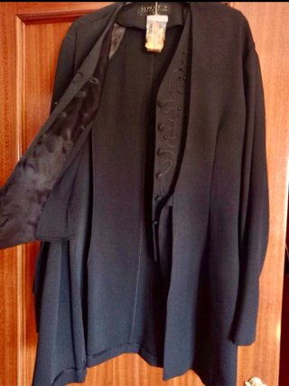 Chaqueta + Chaleco Bordado Negro 2 en 1