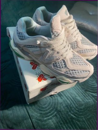 New Balance 39.5 Beige/Verde Nuevas Originales