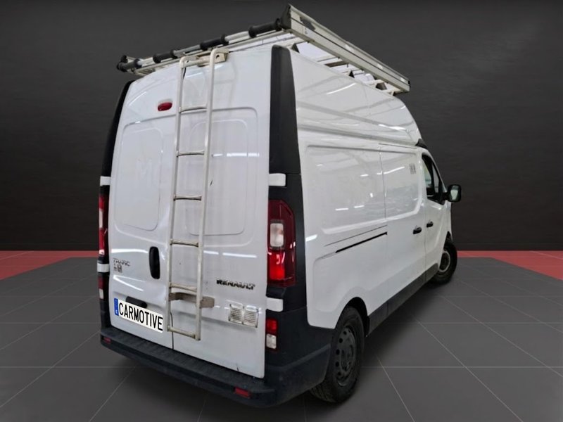 Renault Trafic 2022, foto 5