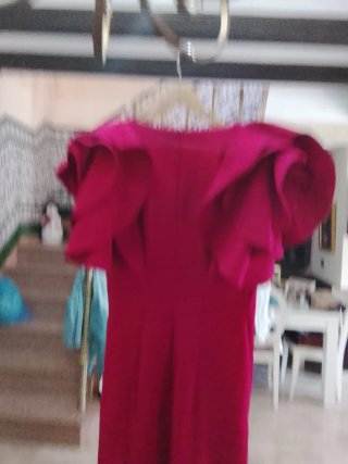 Vestido fiesta rojo con pedrería