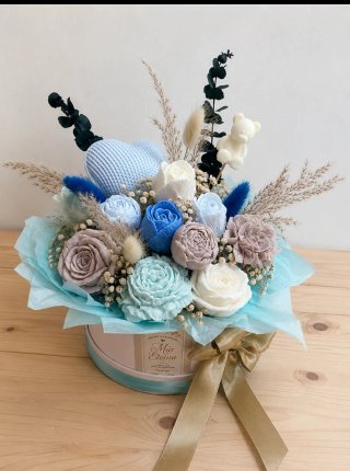 Cesta Flores y Velas Artesanales