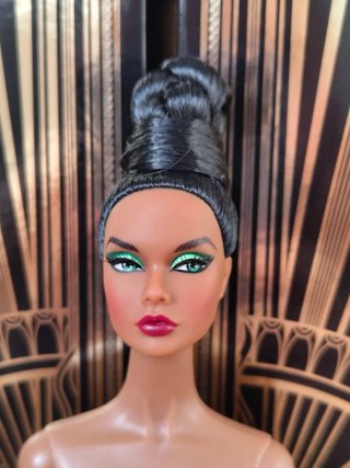 Poppy Parker nudeNew turning green fashion Royalty