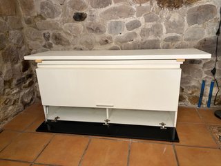 Mueble de salón blanco