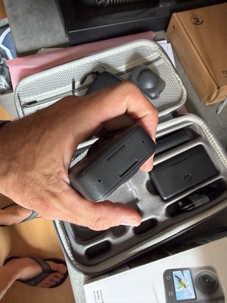 DJI Osmo 360 Adventure Pack