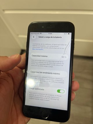 iPhone SE (2da gen) Negro