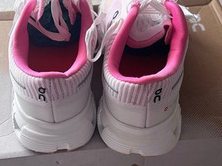 Zapatillas On Cloud Mujer Beige/Rosa