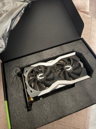 Tarjeta Gráfica Zotac RTX 2060 Dual Fan