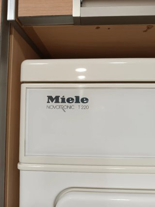 Secadora Miele T220