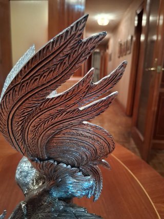 Pareja de gallos de pelea plateados