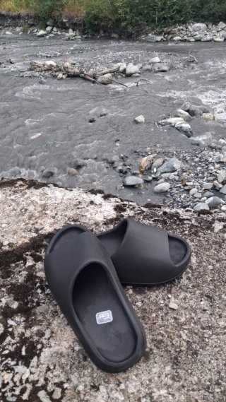 Chanclas Adidas Yeezy Slide Talla 41 Nuevas