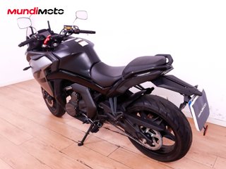 CFMOTO CF 650 GT
