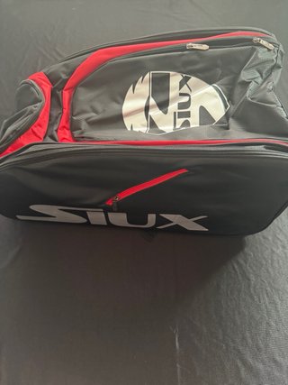 Bolsa deportiva SIUX negra y roja