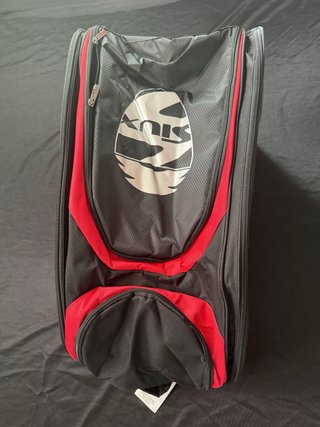 Bolsa deportiva SIUX negra y roja
