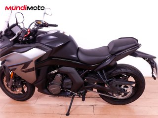 CFMOTO CF 650 GT