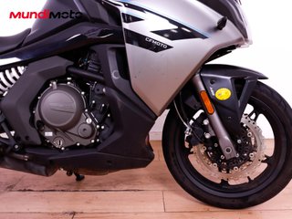 CFMOTO CF 650 GT