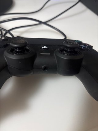 Mando PS4 con cable
