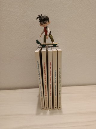 Lot 5 còmics Detectiu Conan en CATALÀ+figura skate