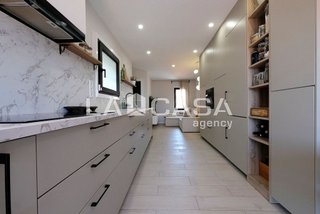 Piso en venta en Vilapicina i la Torre Llobeta en Barcelona