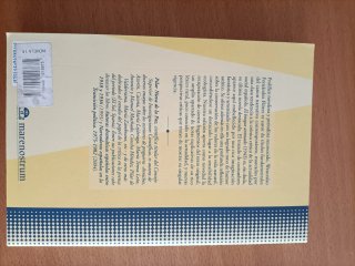 Libros "La Colmena" y "El bosque animado"