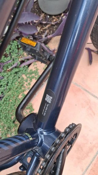 Bicicleta BMX B'Twin Wipe 500 20''