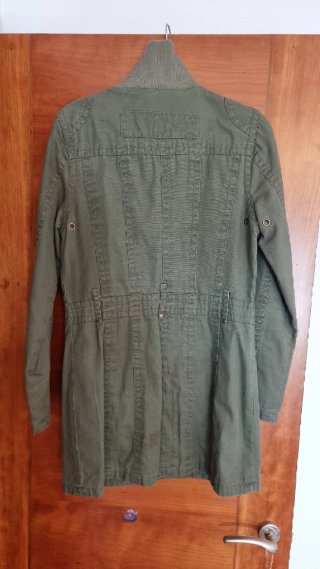 Parka larga Love Ther verde militar Talla M