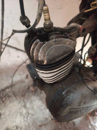 Mini Montesa para restaurar