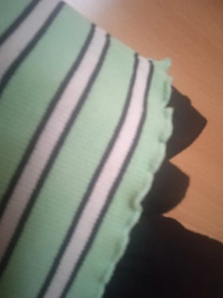 Conjunto; Falda-pantalón negra T.38 + camiseta ver
