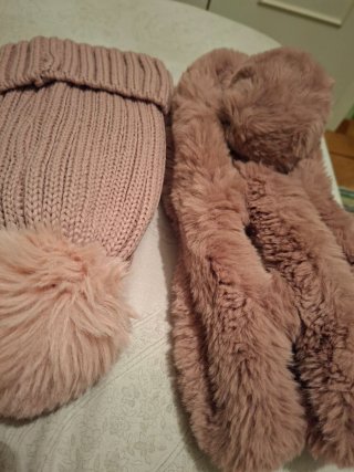 Gorro y bufanda rosa palo