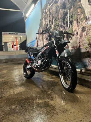 Derbi Senda SM 49cc (de serie)