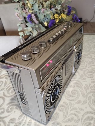 Radiocassette Sharp GF-5050 Plata