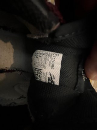 Zapatillas New Balance 42.5