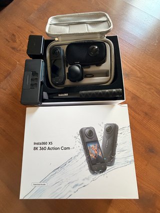 Insta360 X5 8K 360° + Essentials Bundle